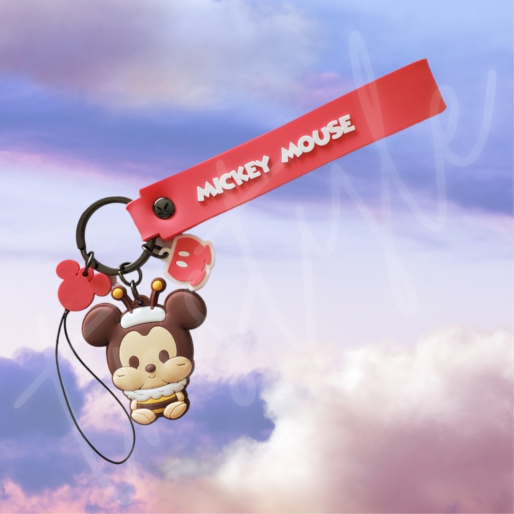 ⭐️3/$25⭐️ Mickey Mouse Phone Charm